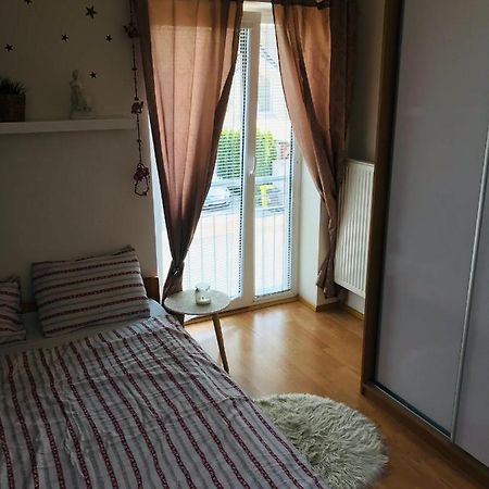 Dům na přespání grilovačku a pohodu Bast Exterior foto